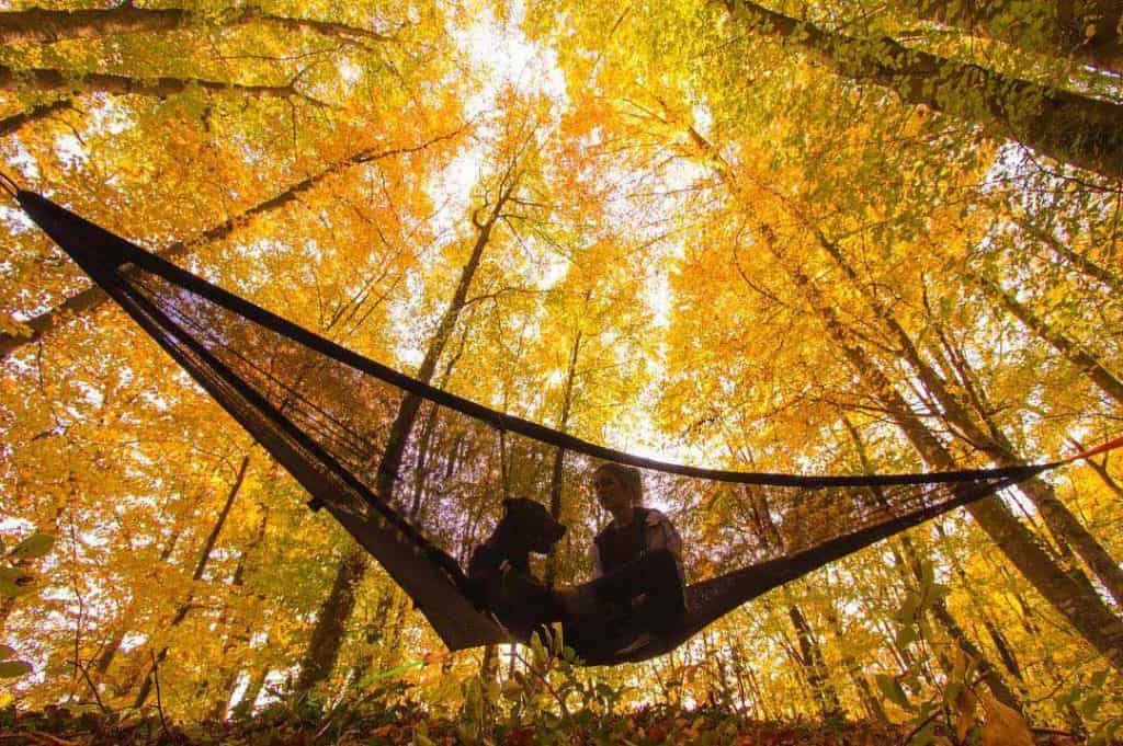 Shadysand giant hanging triangle hammock